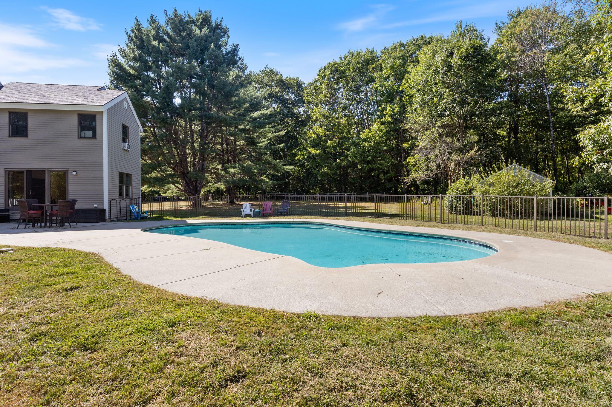 67 Field Road Falmouth ME 04105