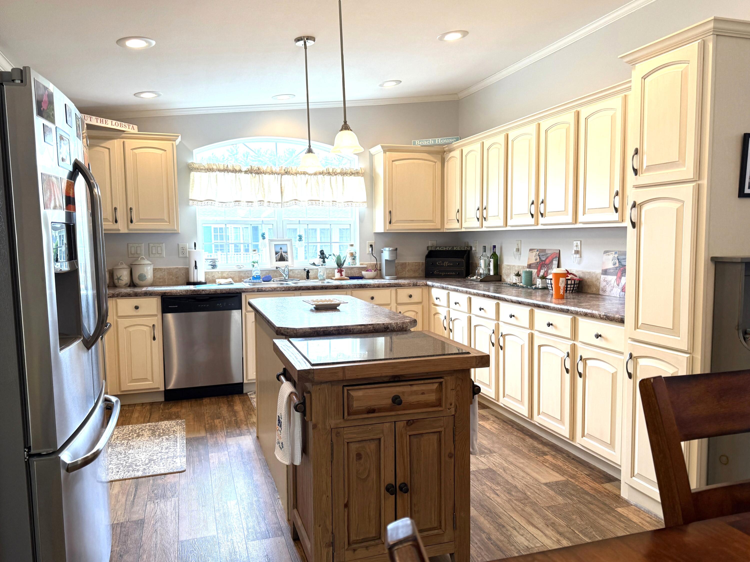 87 Anna Robert Circle Wells ME 04090