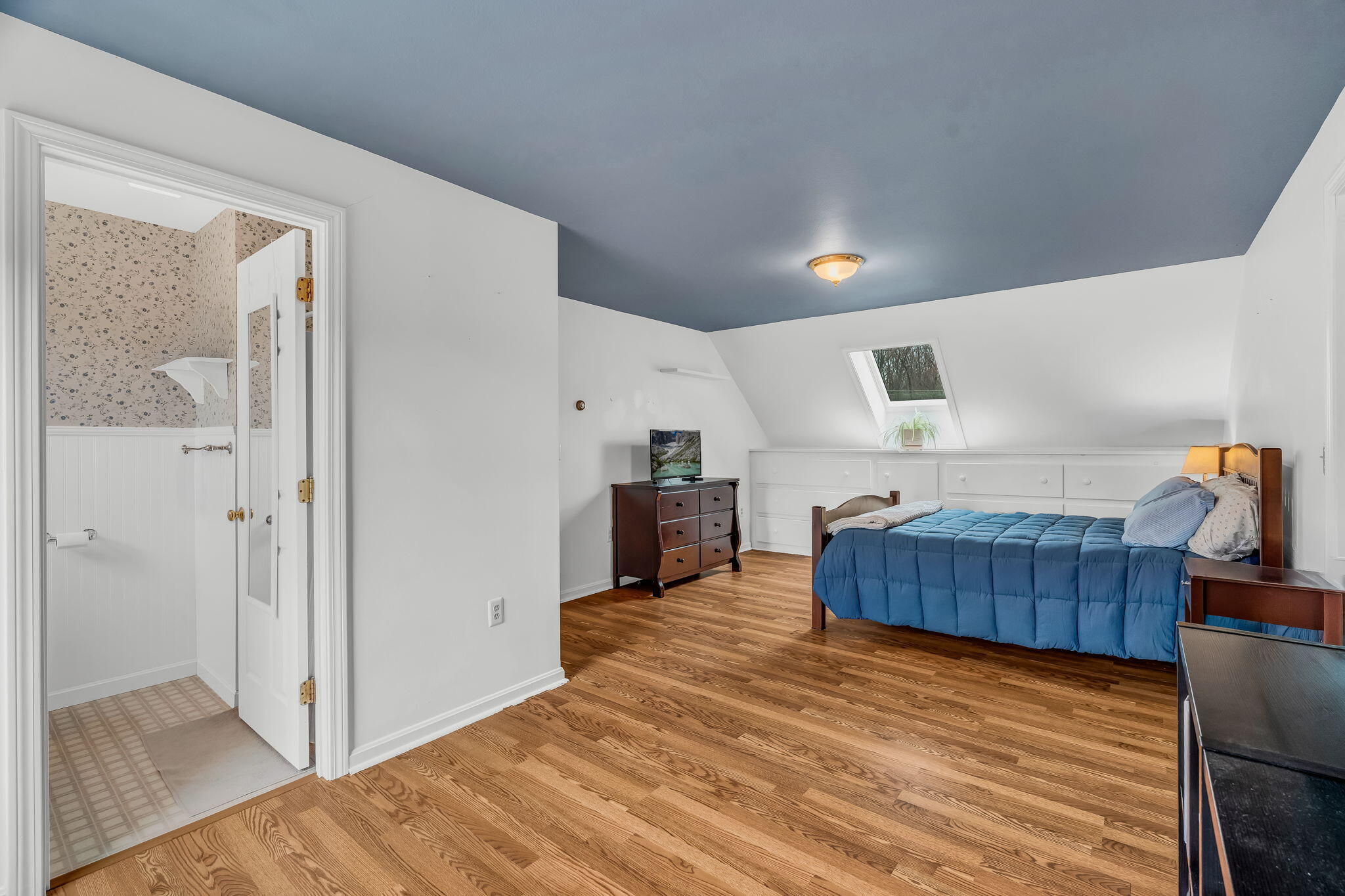 115 Old County Road Hampden ME 04444