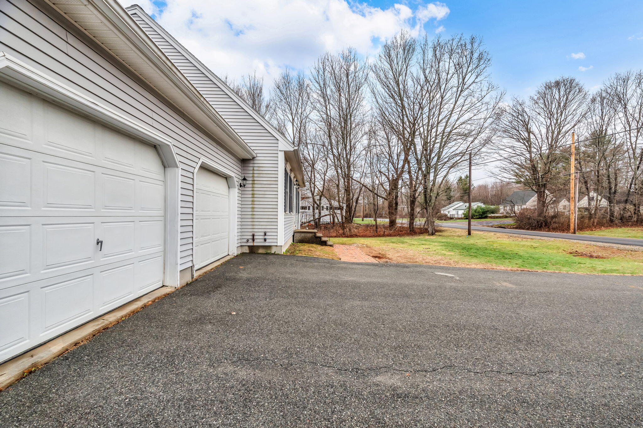 115 Old County Road Hampden ME 04444