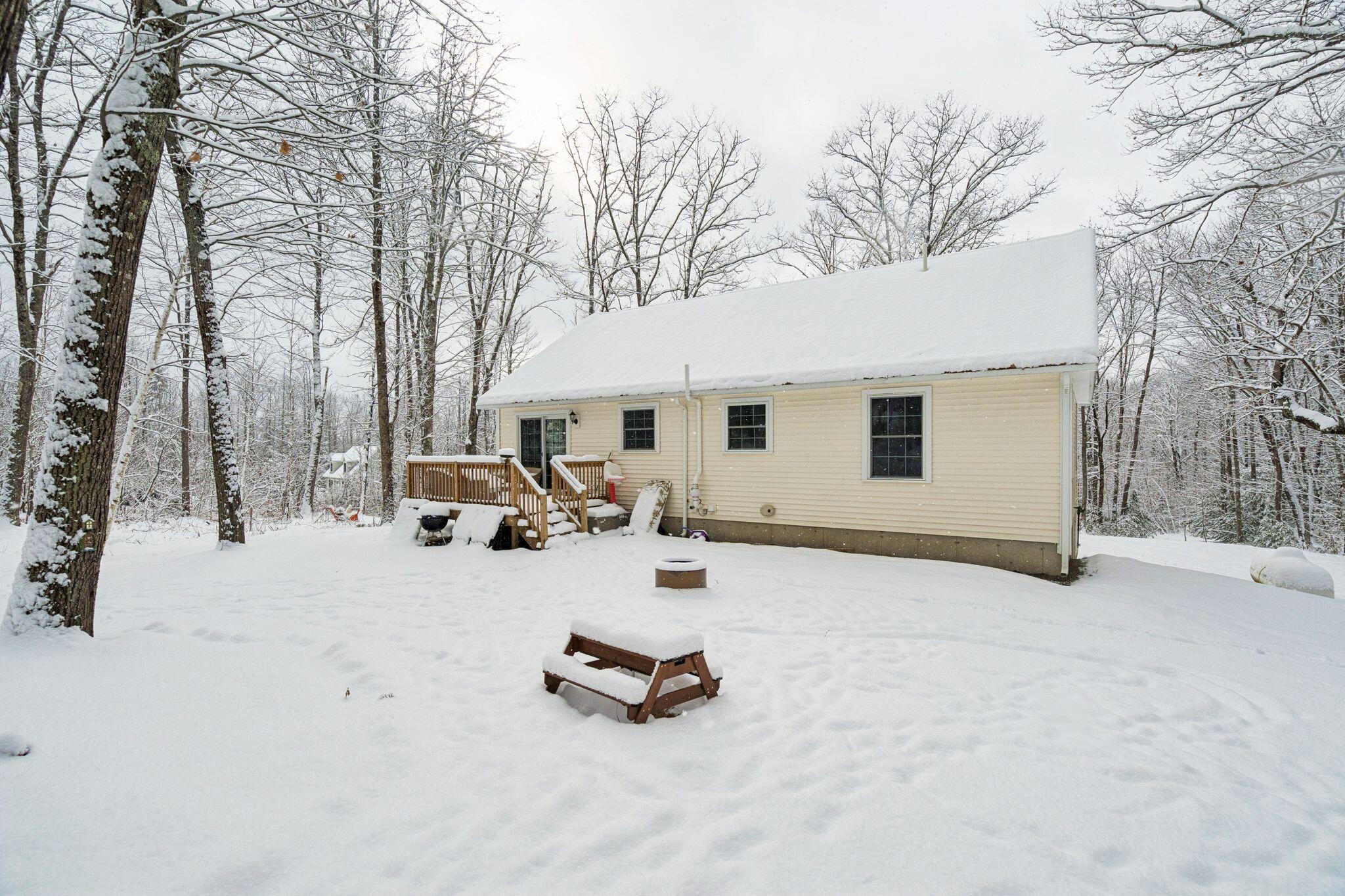 19 Havlina Lane Sanford ME 04073