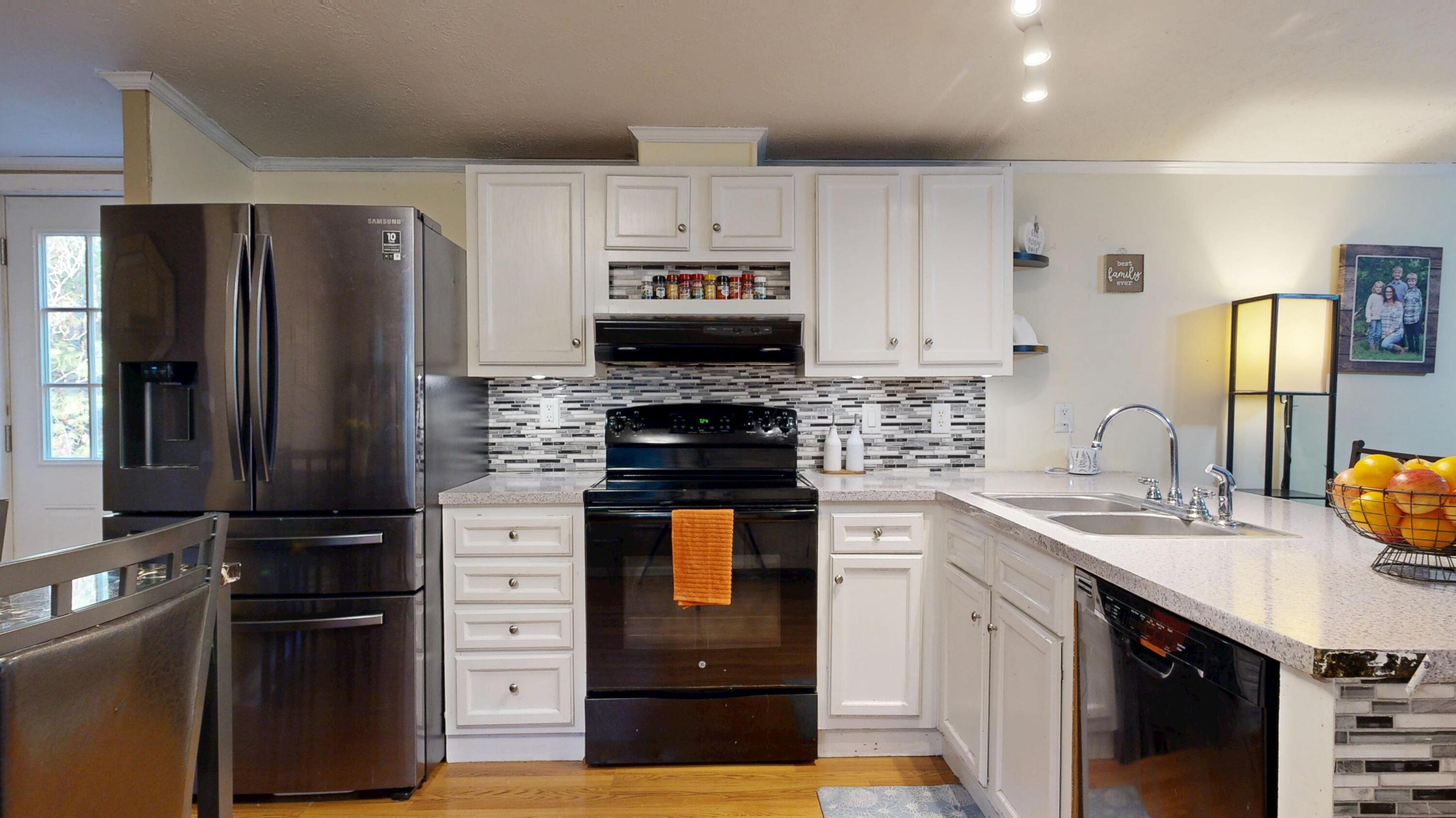 35 Star Drive Leeds ME 04263