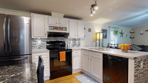 35 Star Drive Leeds ME 04263