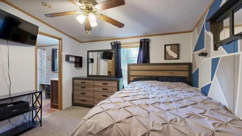 35 Star Drive Leeds ME 04263