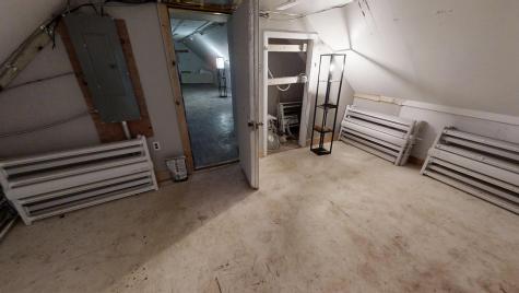 1036 Main Road Bradford ME 04410