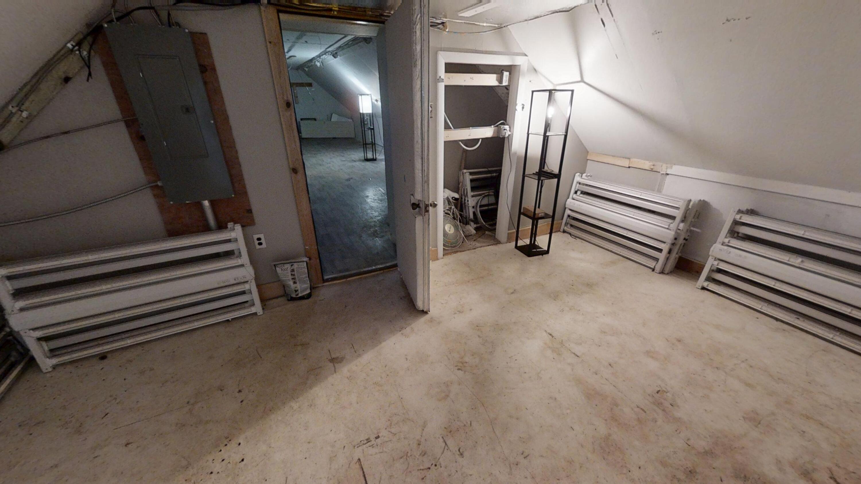 1036 Main Road Bradford ME 04410