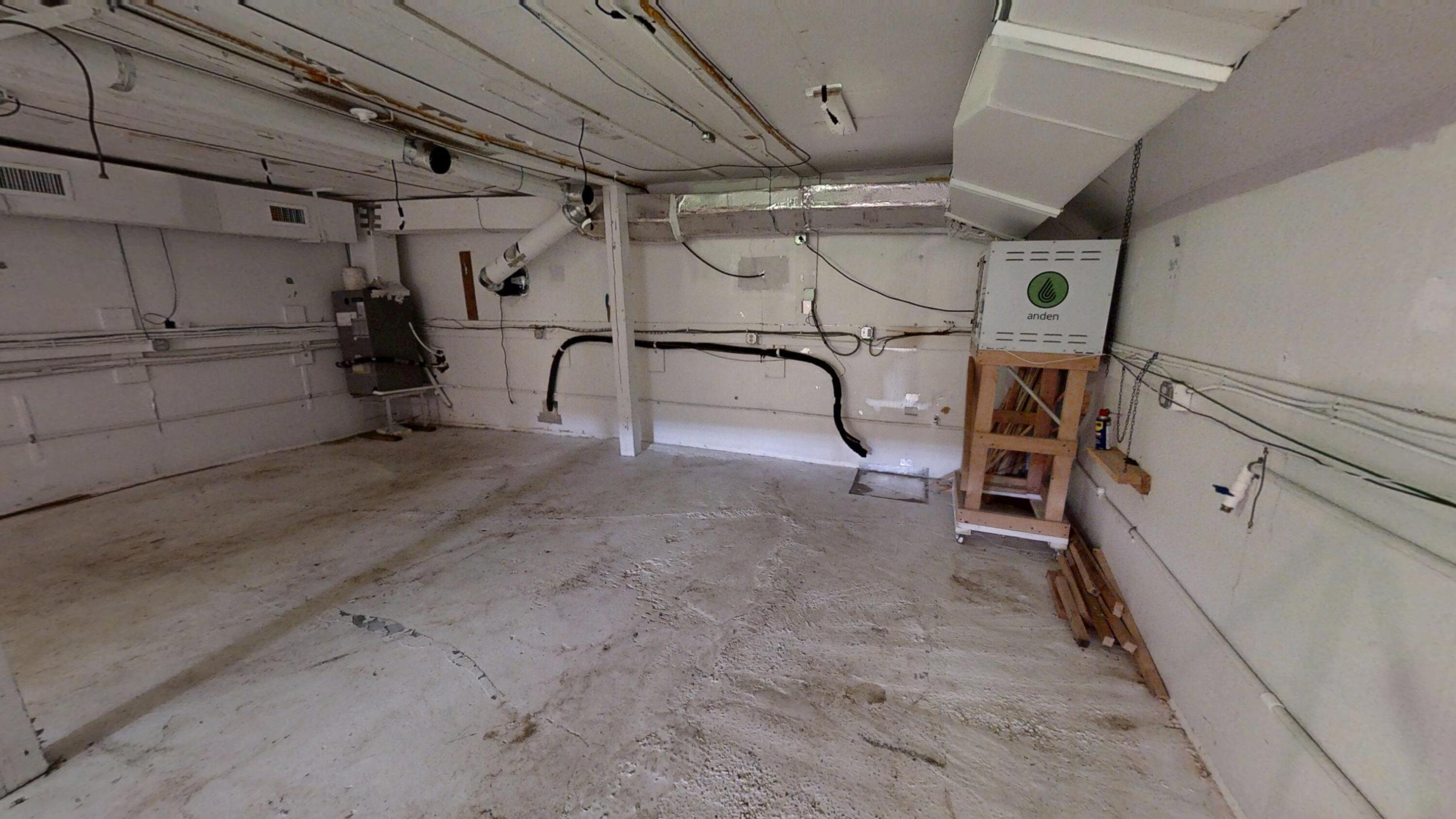 1036 Main Road Bradford ME 04410