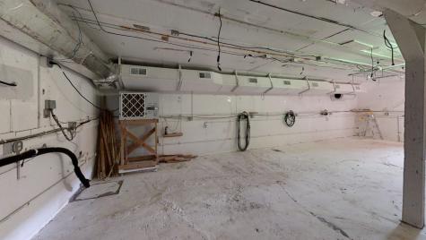 1036 Main Road Bradford ME 04410