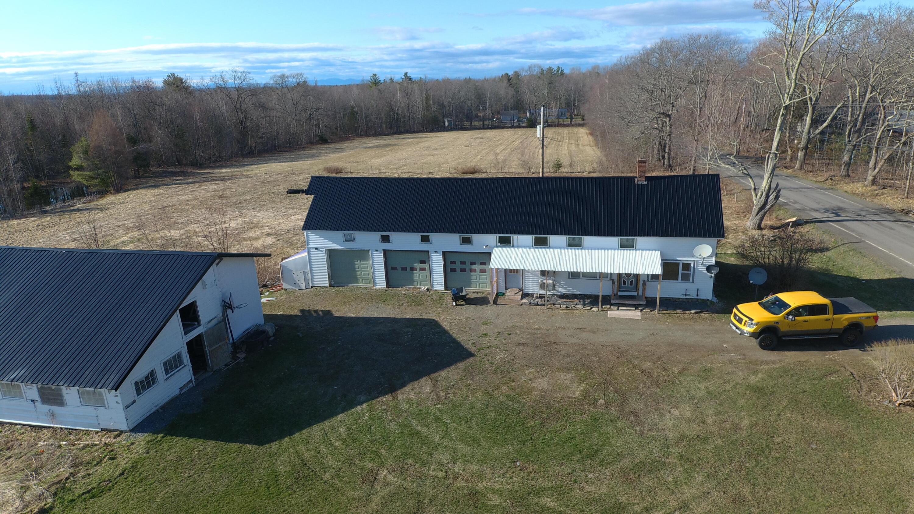 1036 Main Road Bradford ME 04410