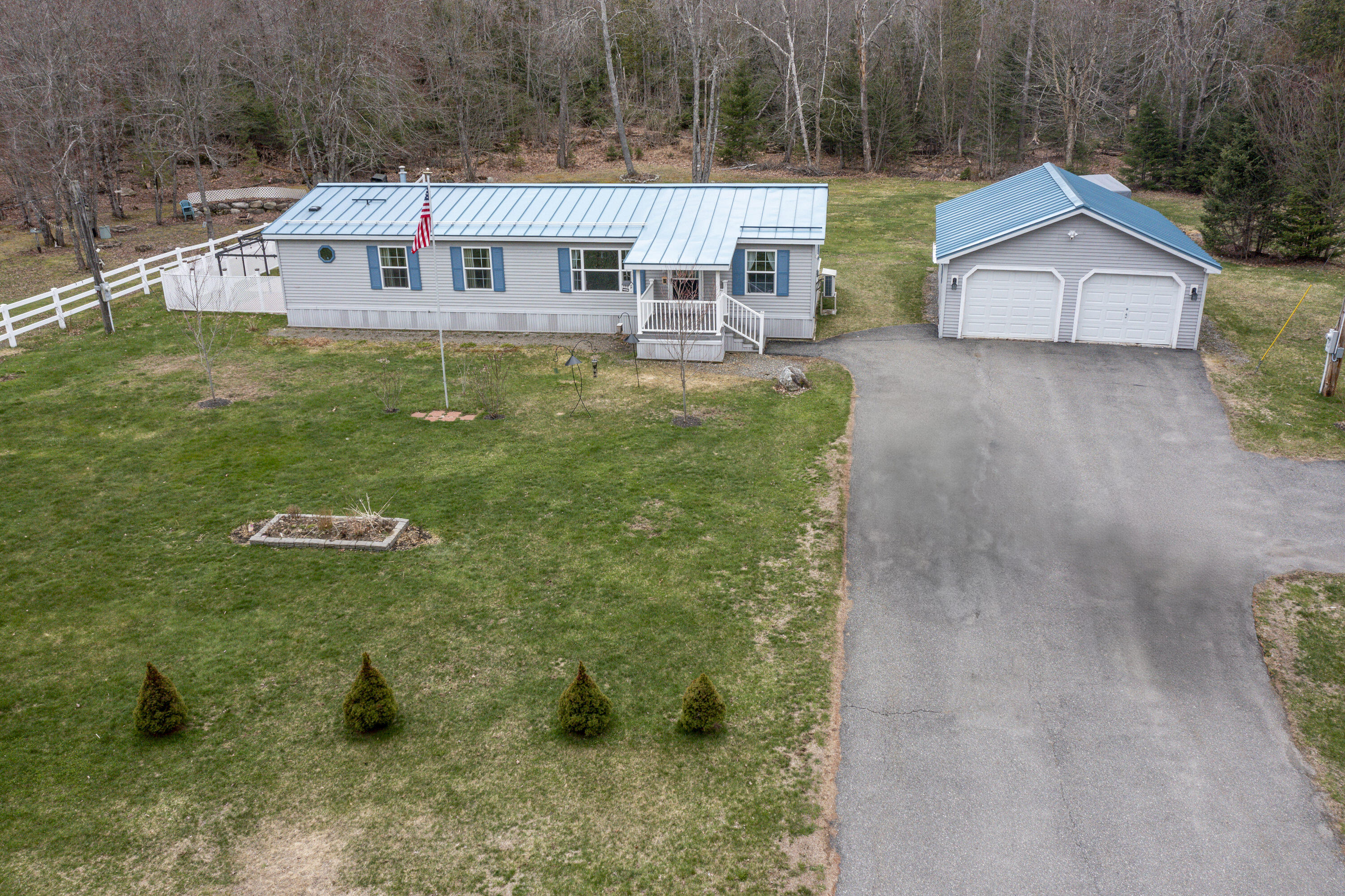 52 Cross Road Bucksport ME 04416