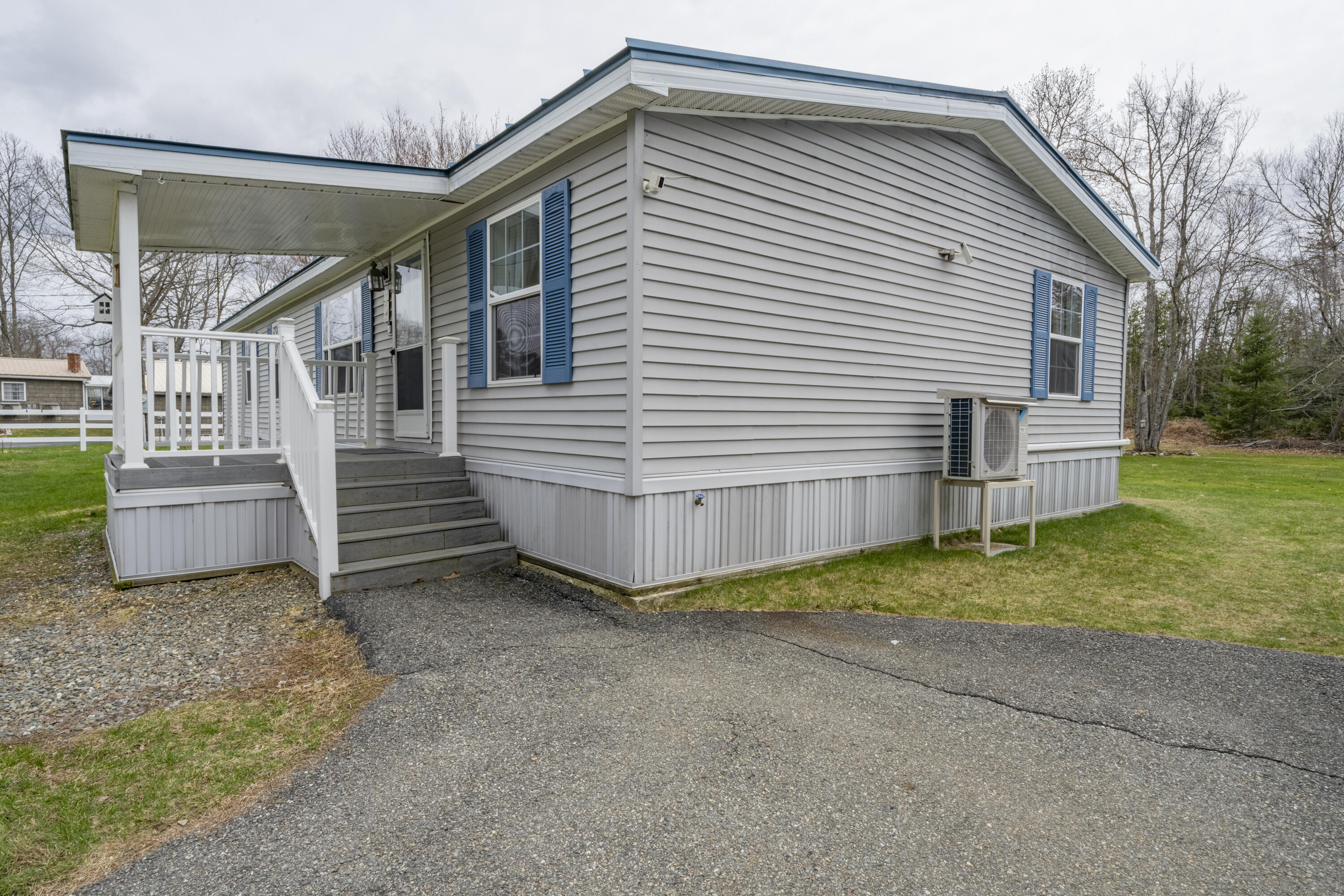 52 Cross Road Bucksport ME 04416