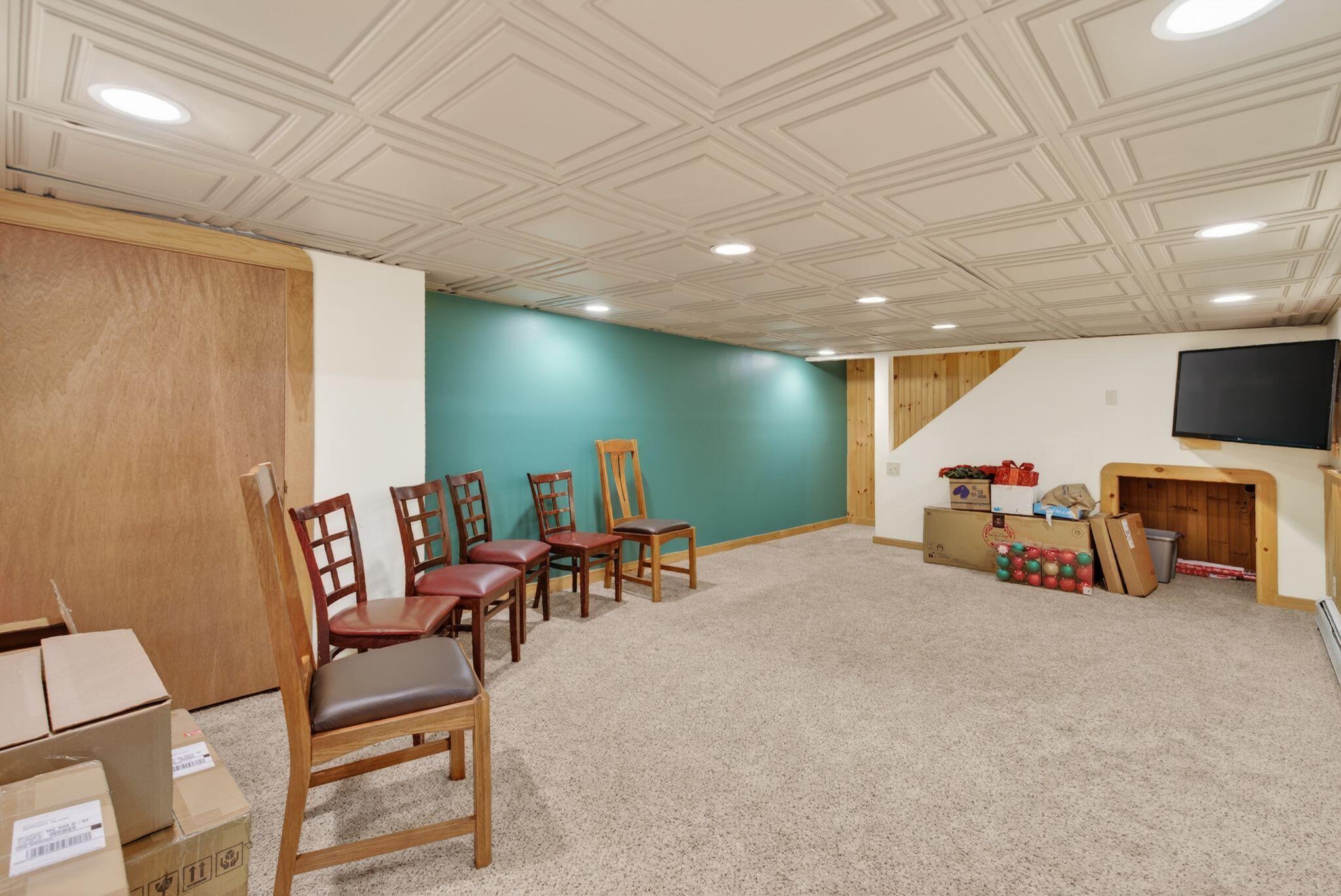 27 Forest Park Waterville ME 04901