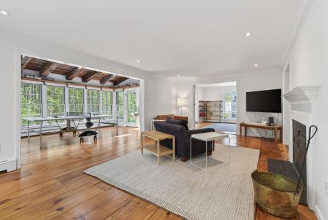 4 Commons Lane Kennebunk ME 04043