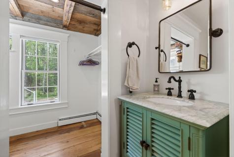 4 Commons Lane Kennebunk ME 04043