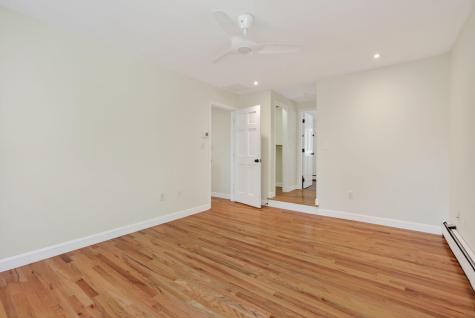 4 Commons Lane Kennebunk ME 04043