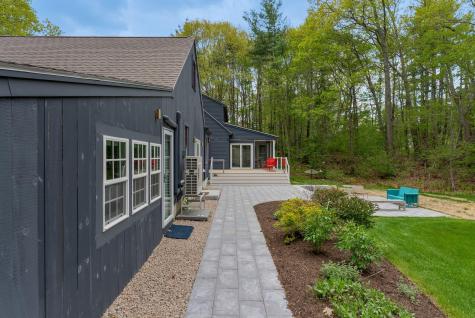4 Commons Lane Kennebunk ME 04043