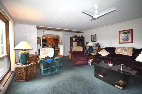 26 Athens Road Hartland ME 04943