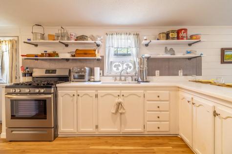 13 Sleepy Hollow Drive Holden ME 04429