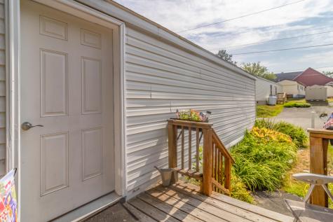 13 Sleepy Hollow Drive Holden ME 04429