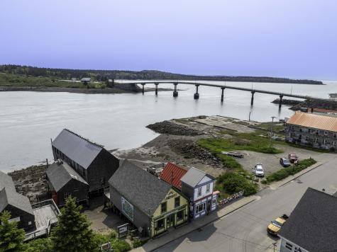 52 Water Street Lubec ME 04652