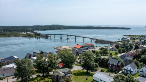 52 Water Street Lubec ME 04652