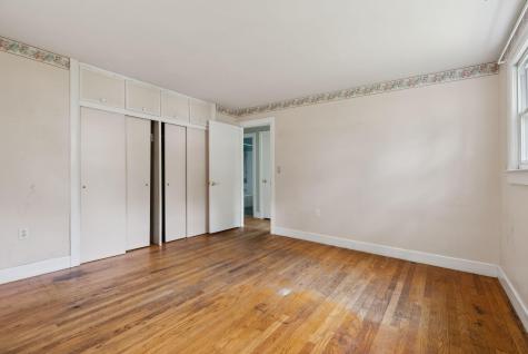 121 Spurwink Avenue Cape Elizabeth ME 04107
