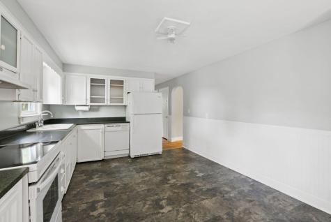 121 Spurwink Avenue Cape Elizabeth ME 04107