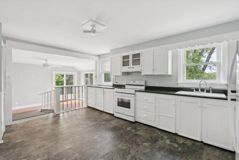 121 Spurwink Avenue Cape Elizabeth ME 04107