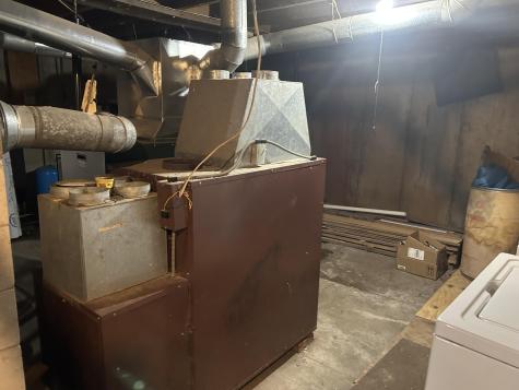 271 Pownal Road Auburn ME 04210