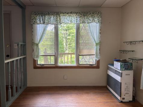 271 Pownal Road Auburn ME 04210