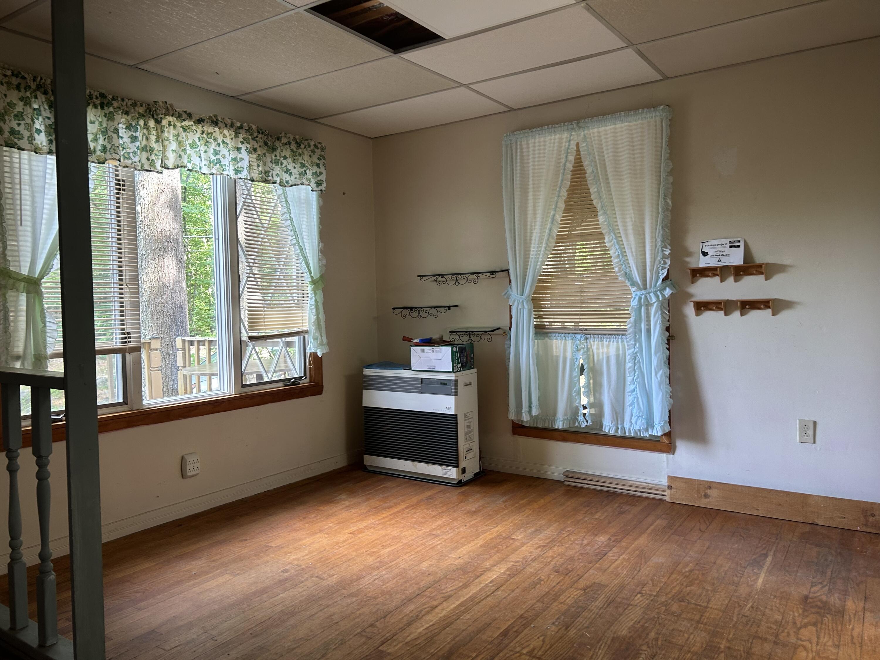 271 Pownal Road Auburn ME 04210