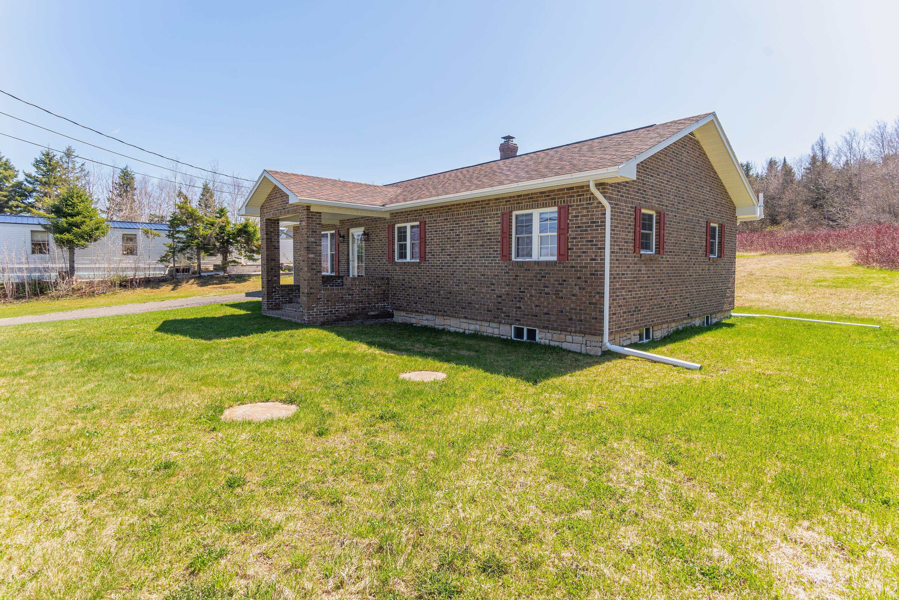 180 Hillside Road Saint Agatha ME 04772