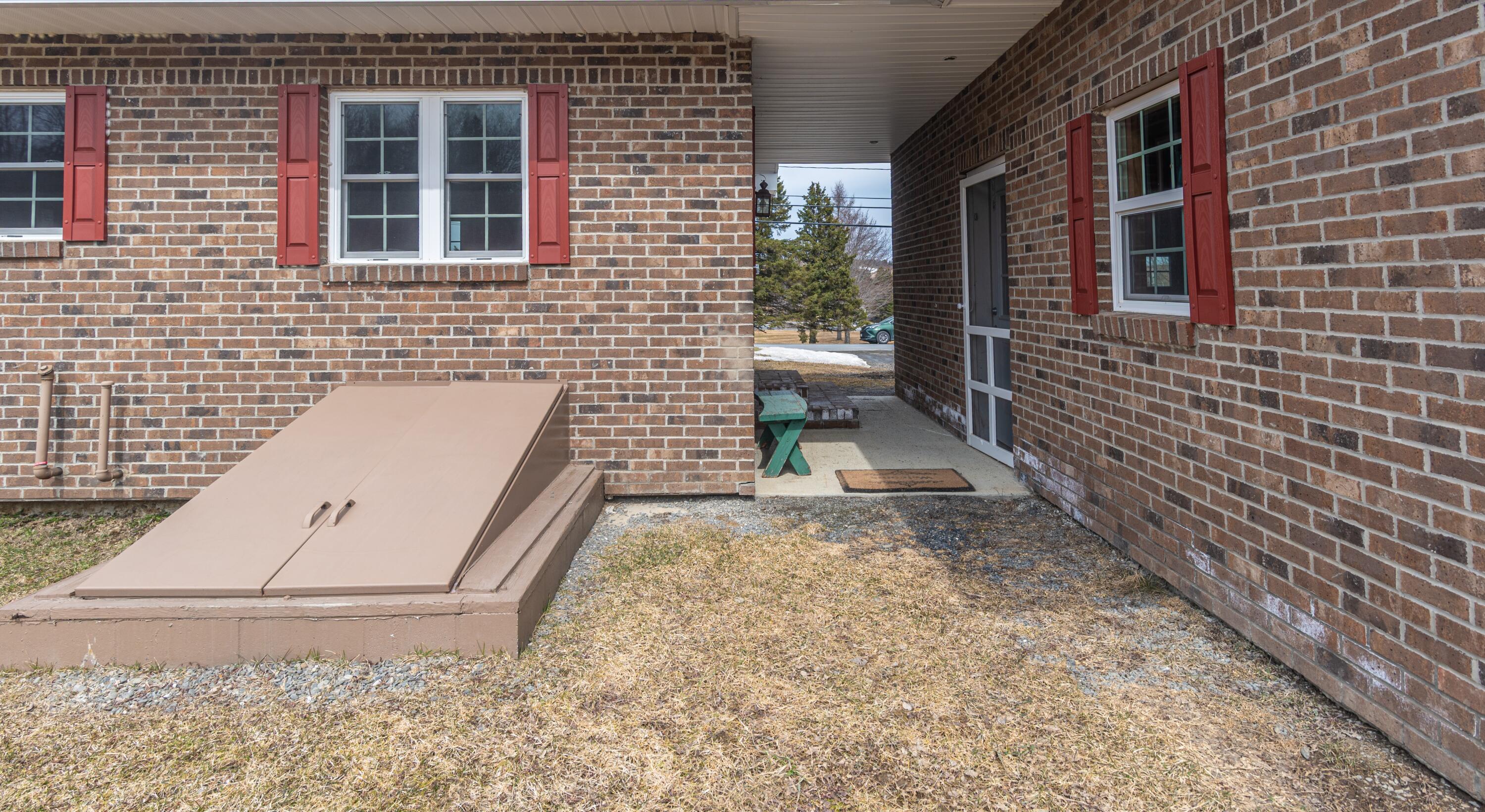 180 Hillside Road Saint Agatha ME 04772