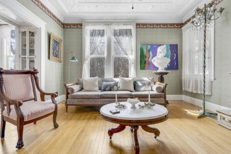 274 Front Street Richmond ME 04357