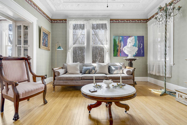 274 Front Street Richmond ME 04357