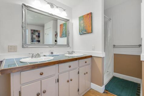 274 Front Street Richmond ME 04357