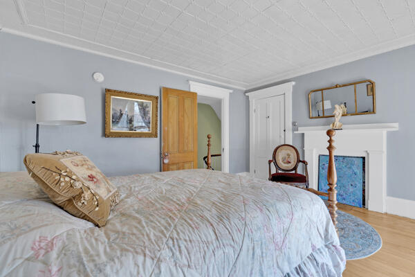 274 Front Street Richmond ME 04357