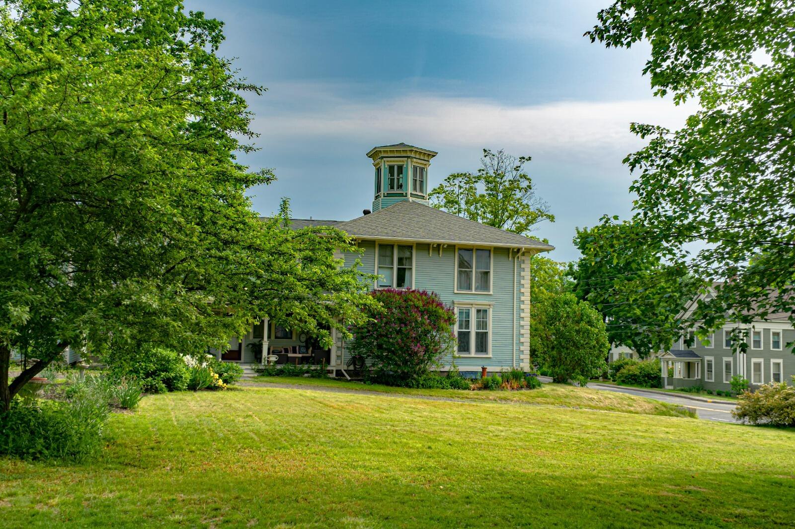 274 Front Street Richmond ME 04357