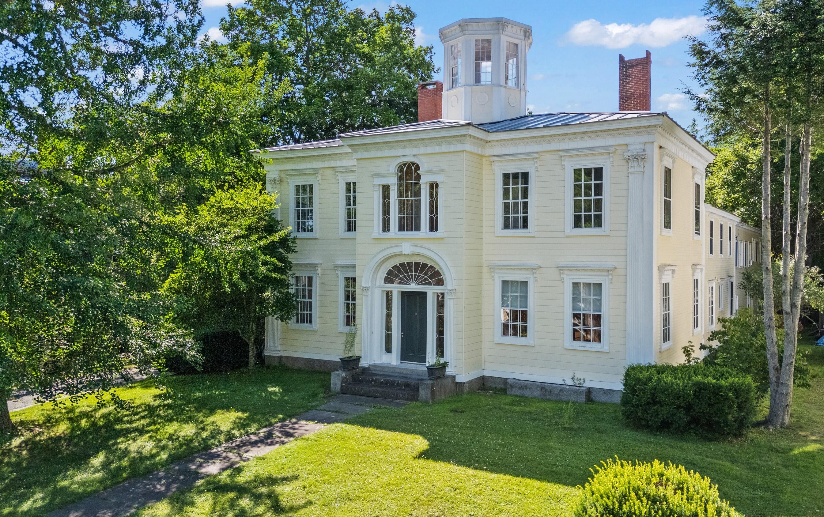 12 High Street Wiscasset ME 04578