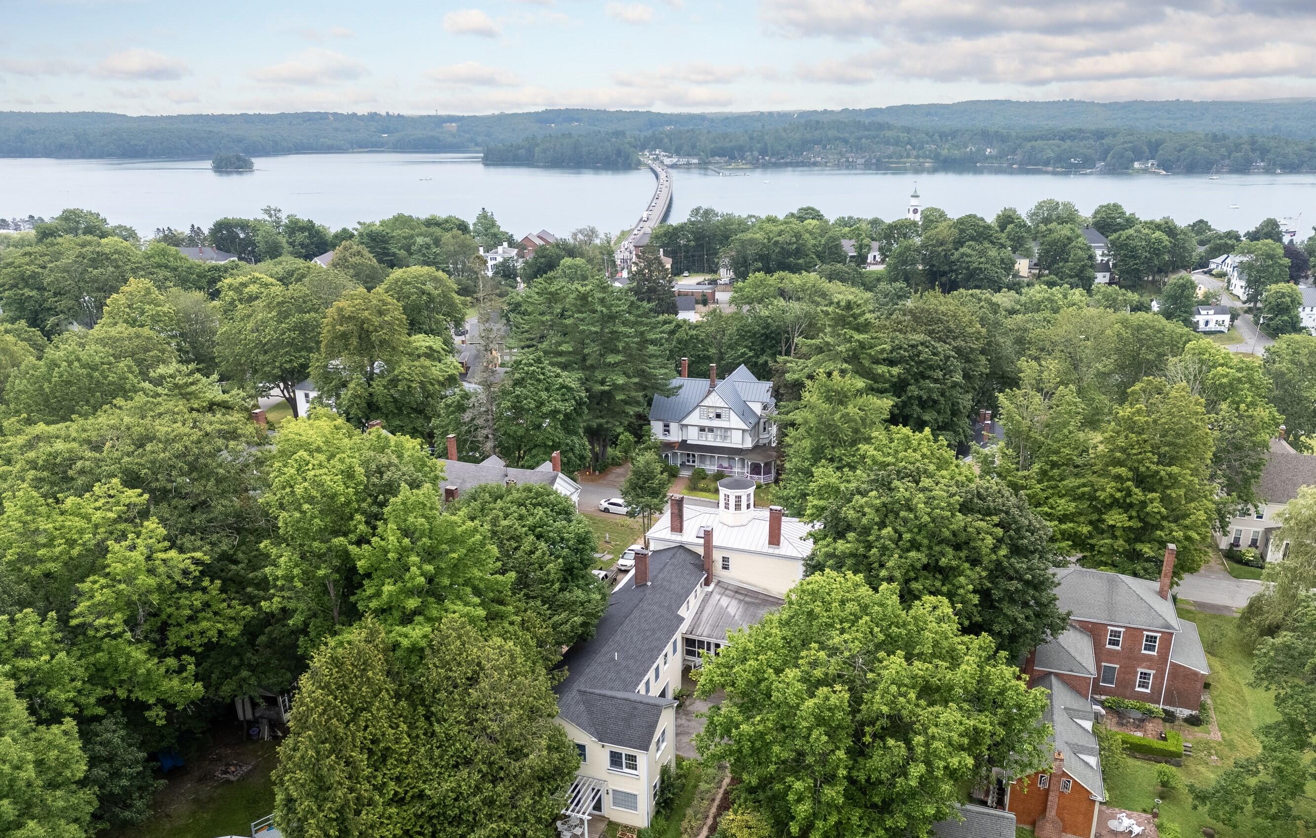 12 High Street Wiscasset ME 04578