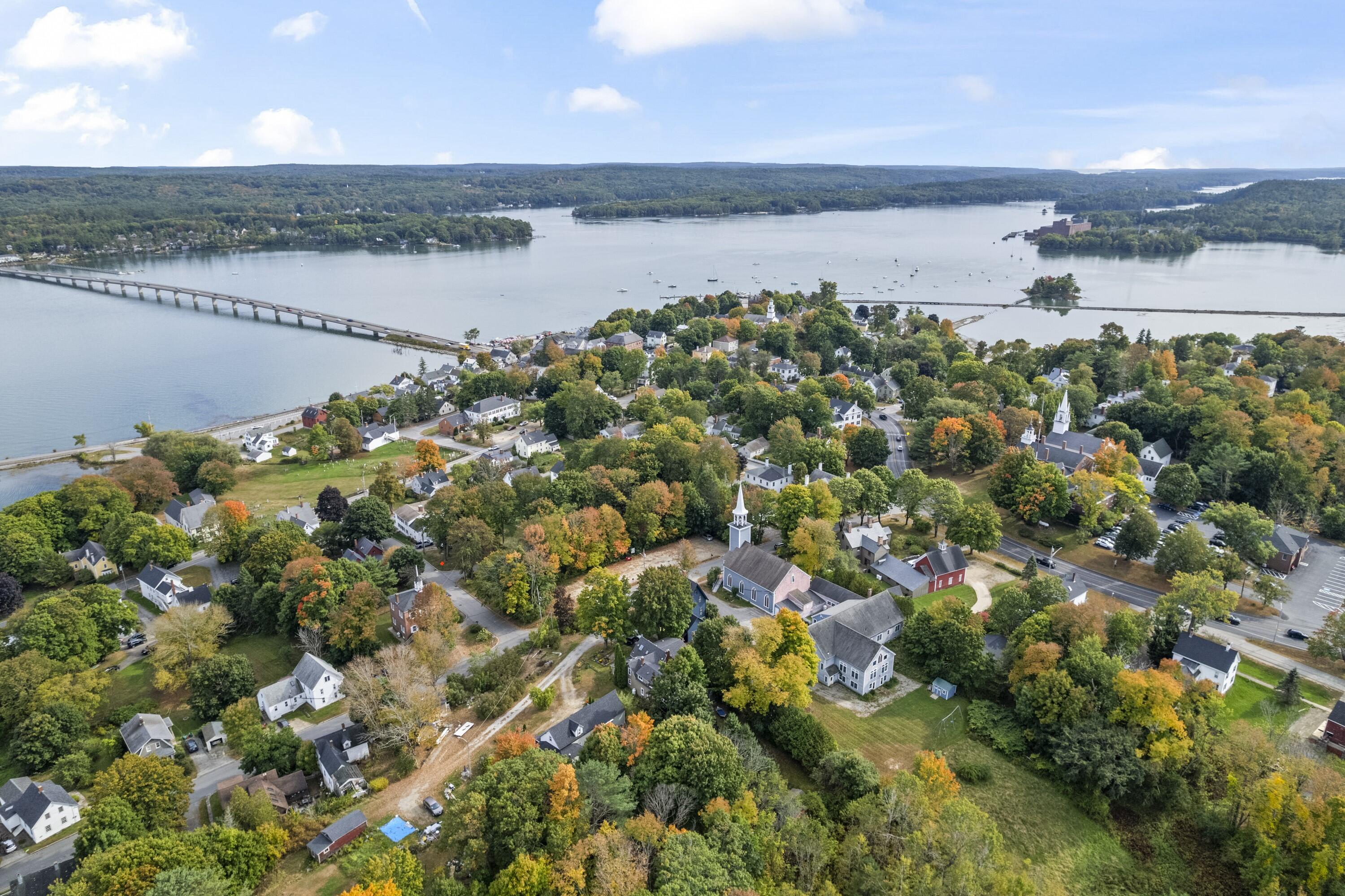 12 High Street Wiscasset ME 04578