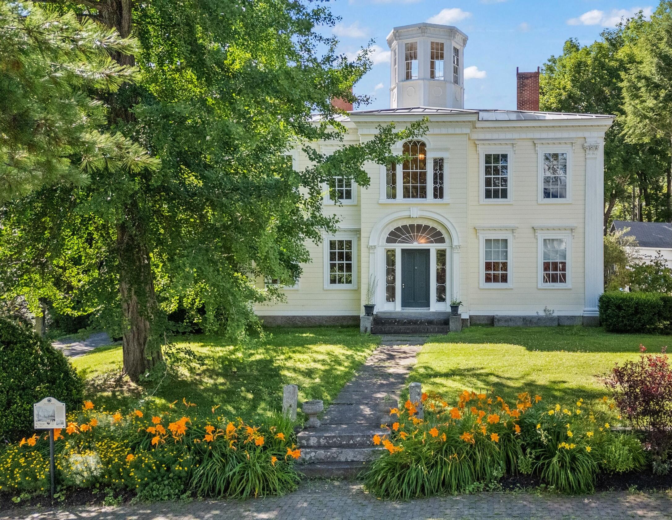 12 High Street Wiscasset ME 04578