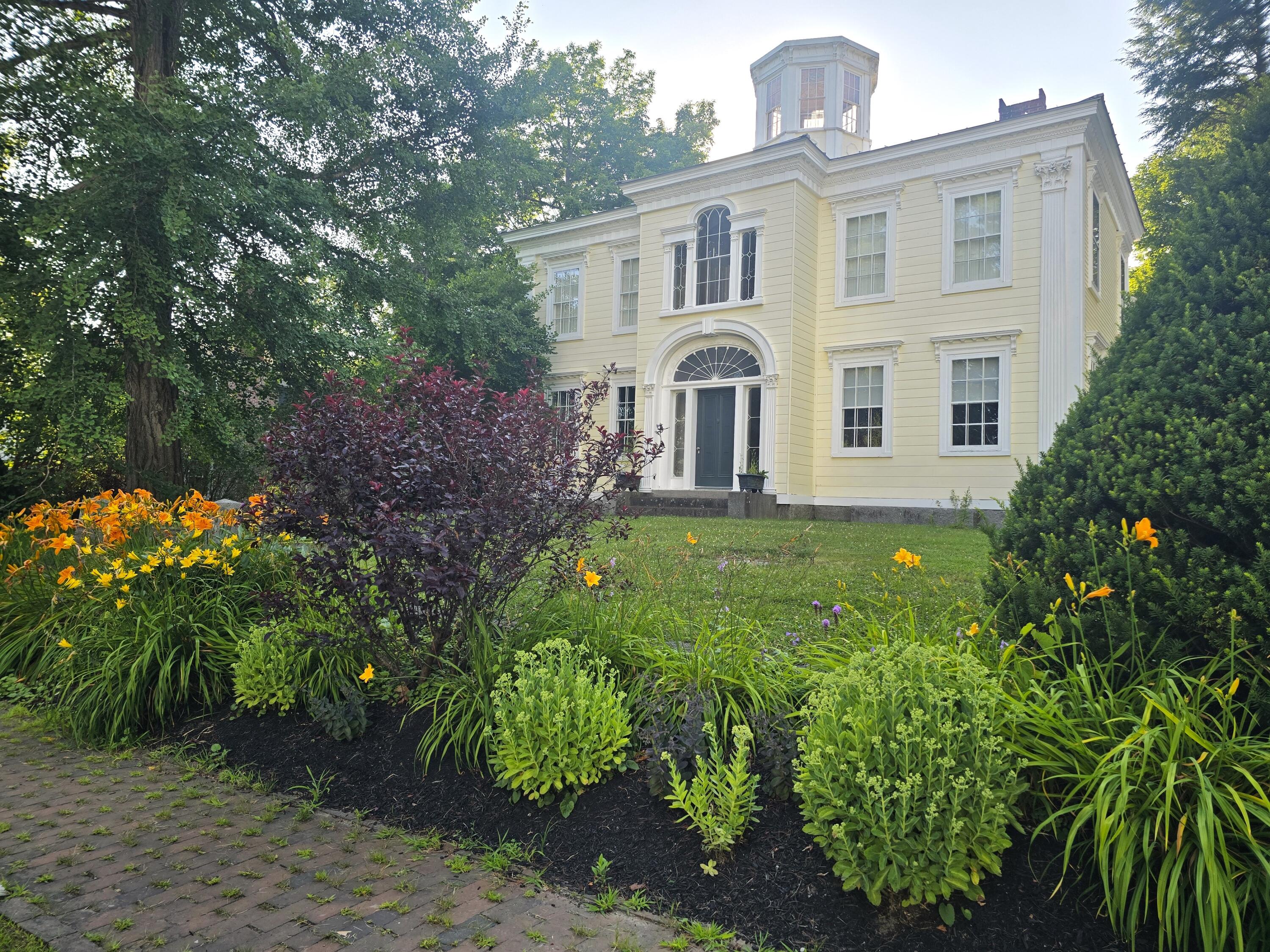 12 High Street Wiscasset ME 04578