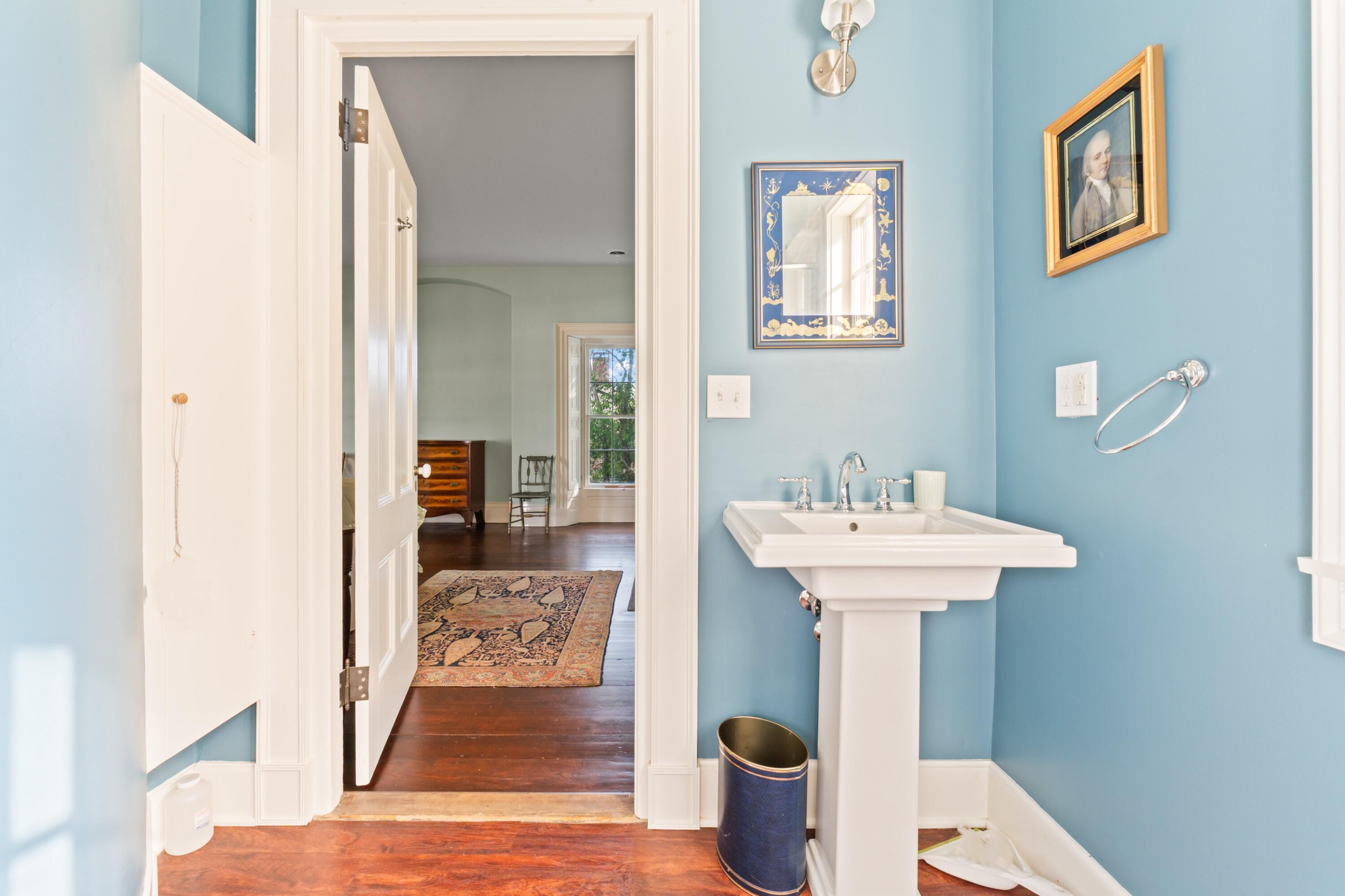 12 High Street Wiscasset ME 04578