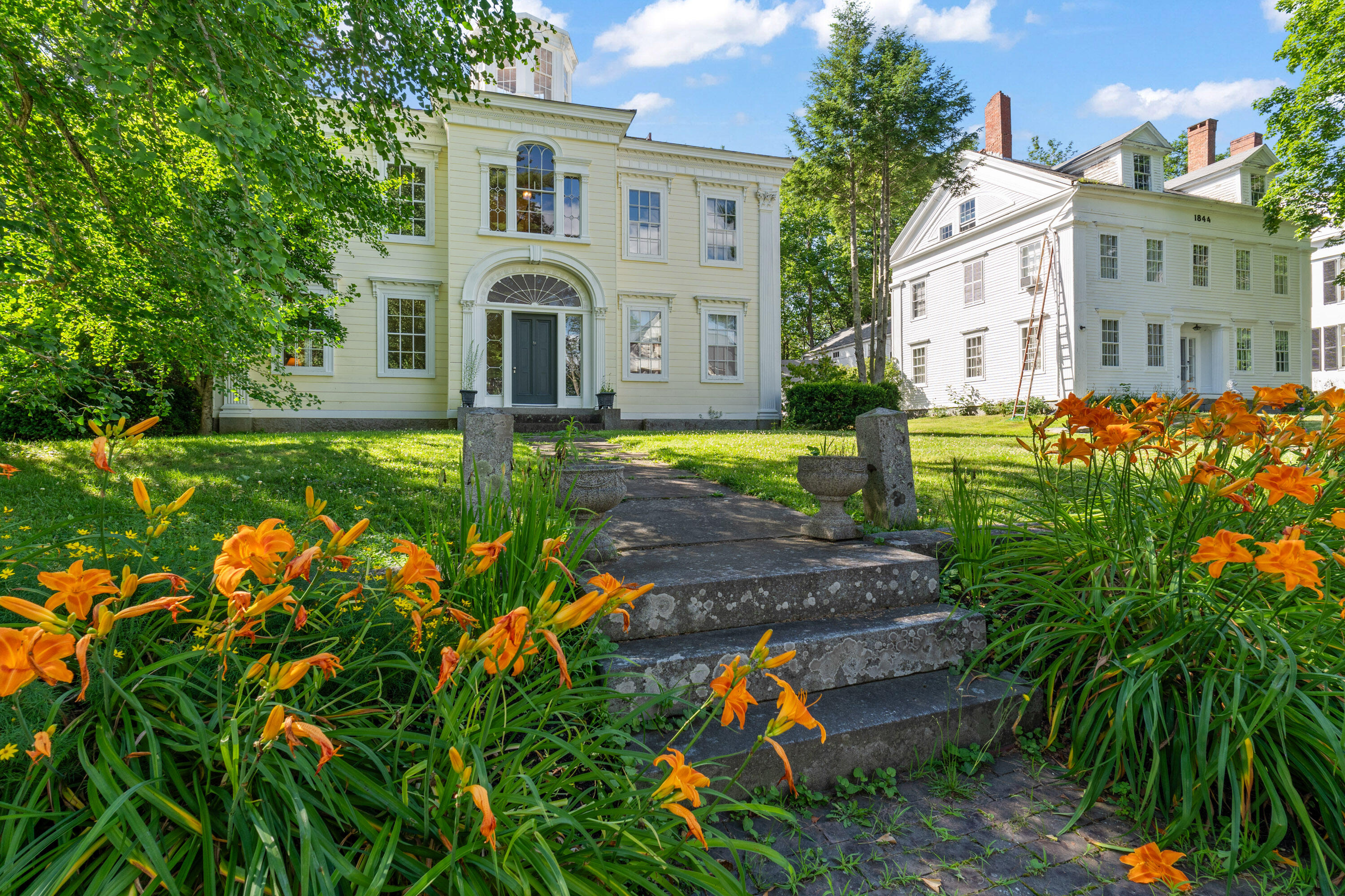 12 High Street Wiscasset ME 04578