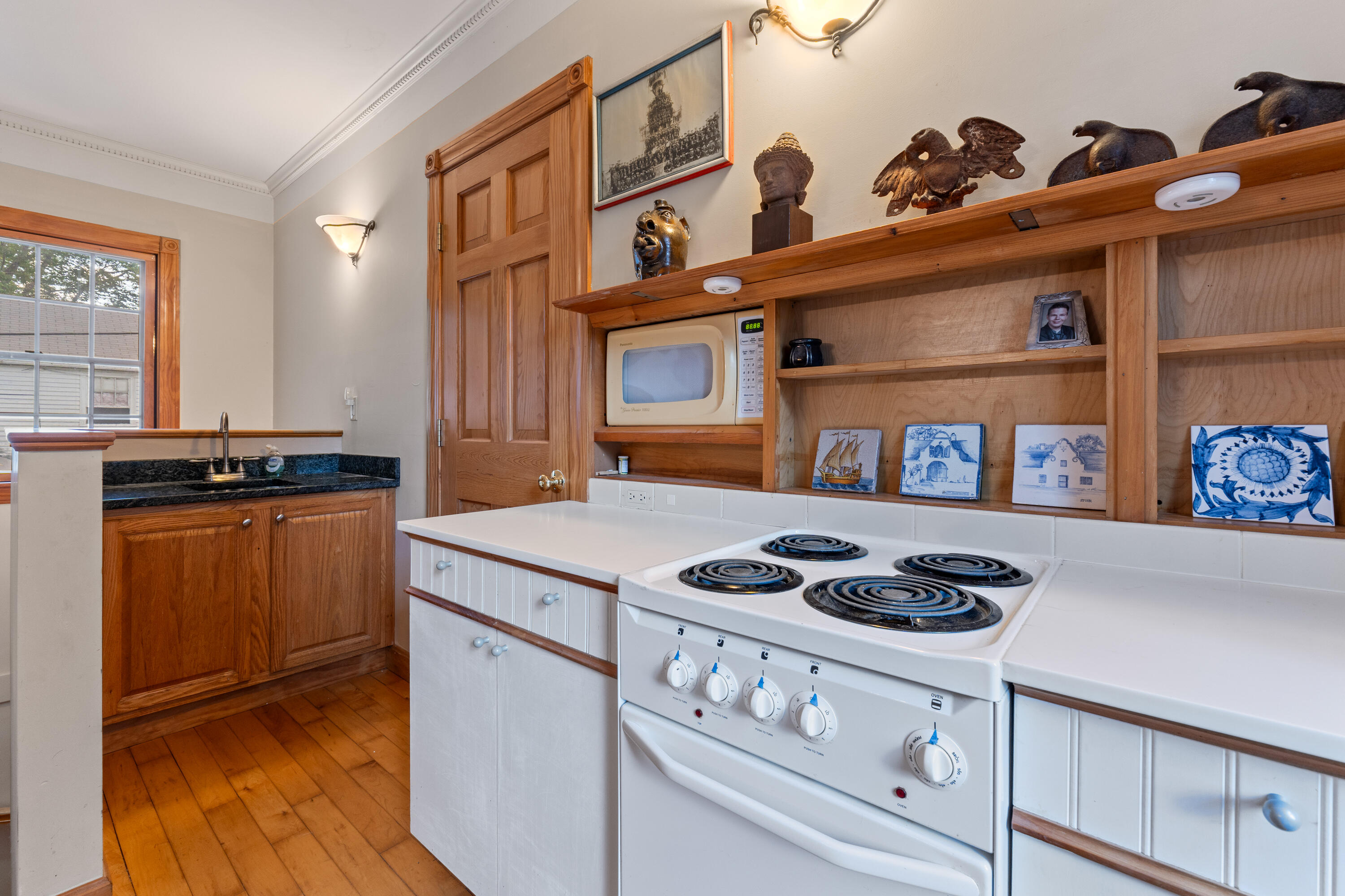 12 High Street Wiscasset ME 04578