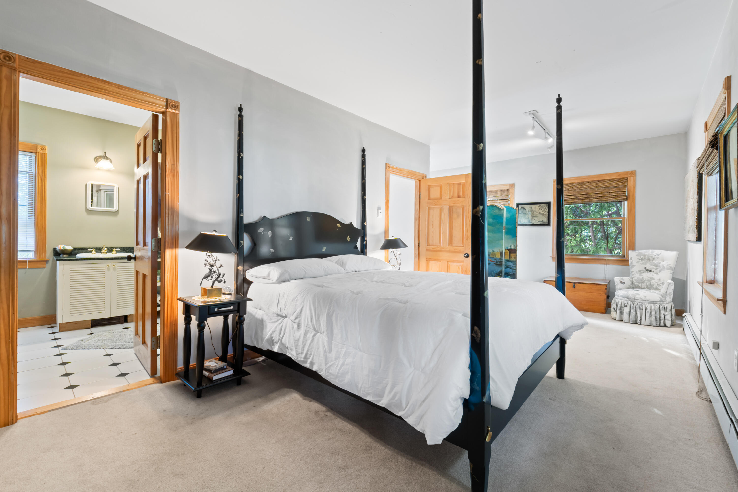 12 High Street Wiscasset ME 04578