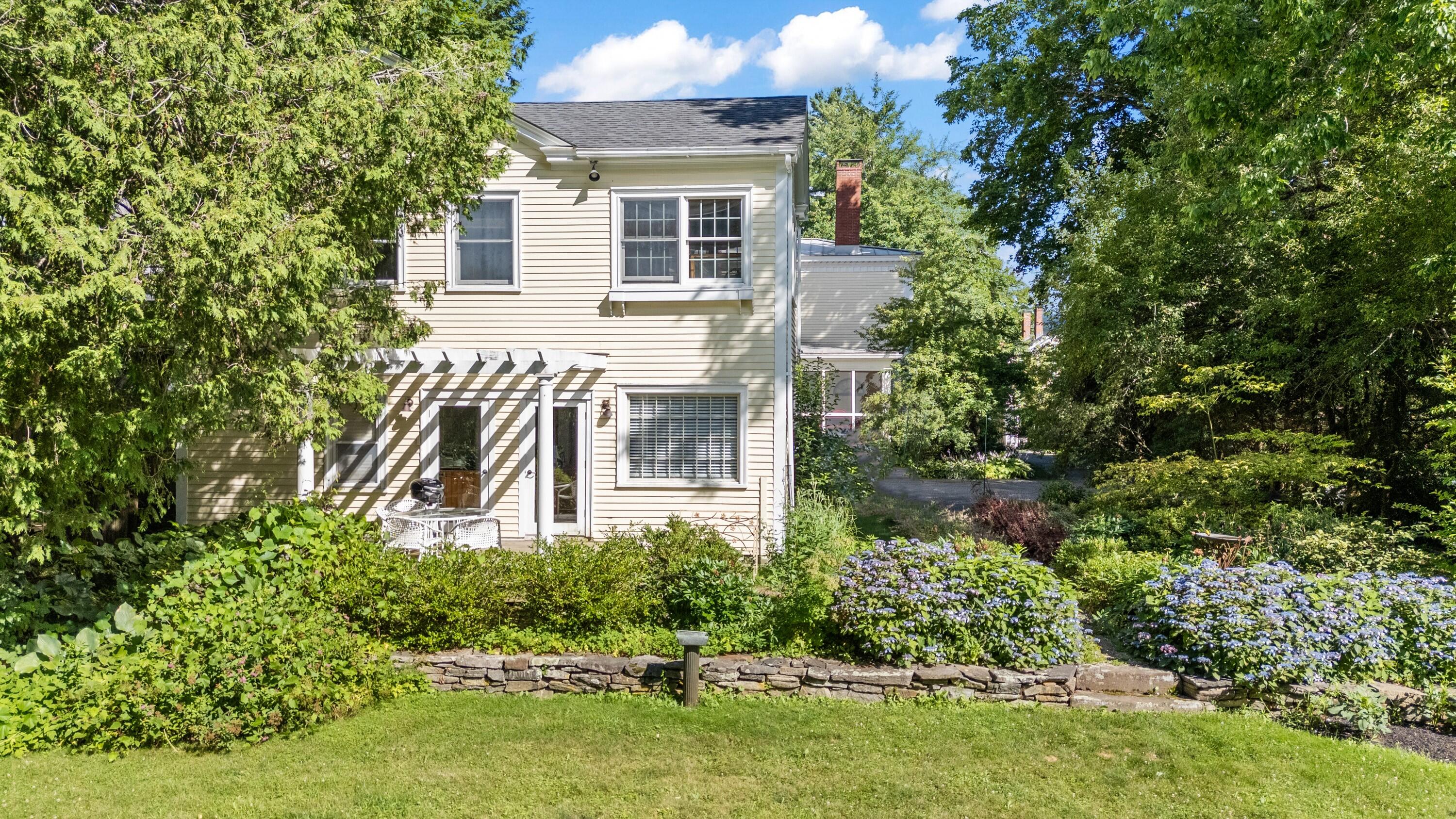 12 High Street Wiscasset ME 04578
