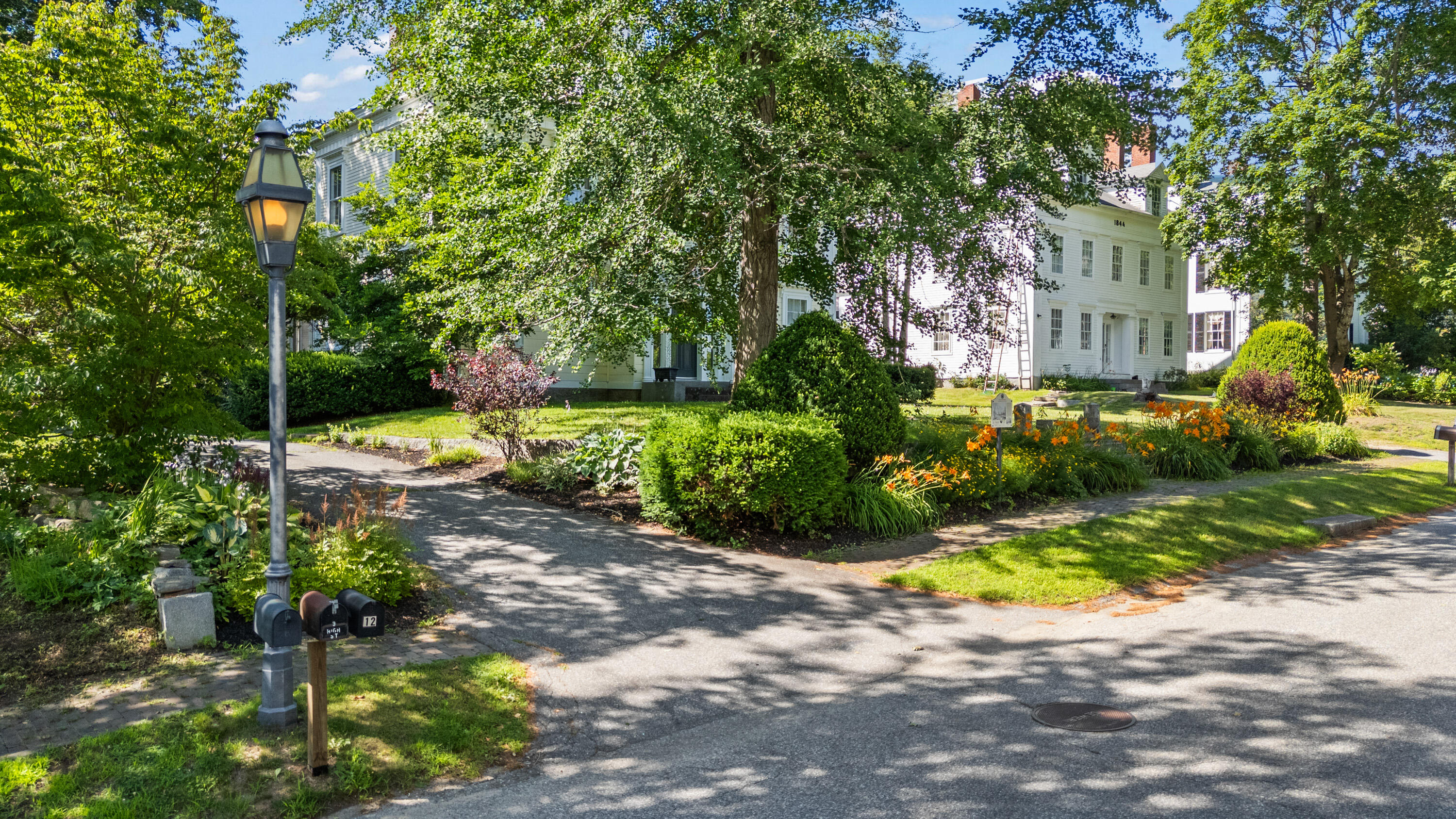 12 High Street Wiscasset ME 04578