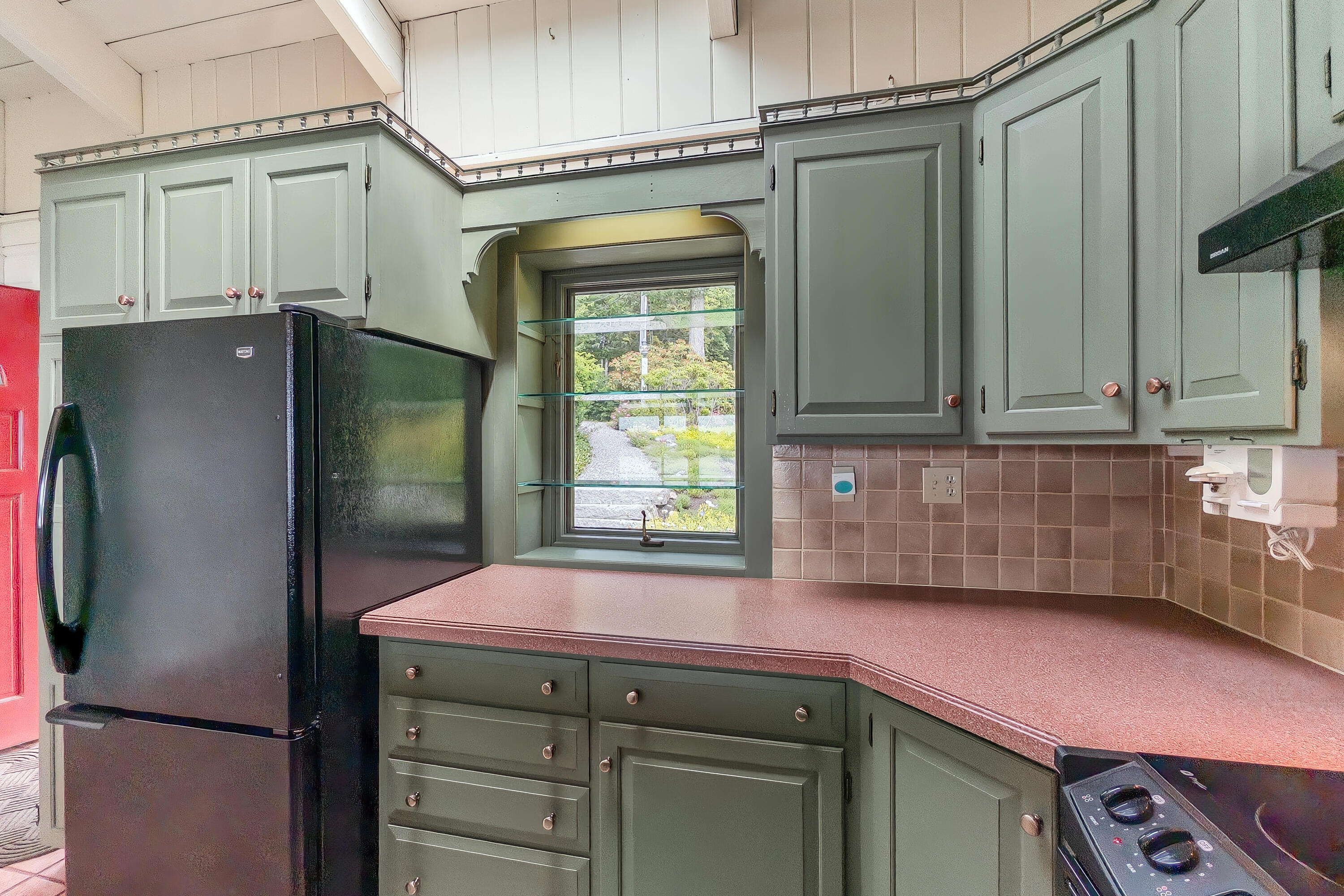 47 Barters Point Road Saint George ME 04860